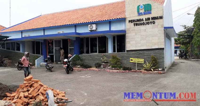 Kantor PDAM Trunojoyo Sampang (zyn)