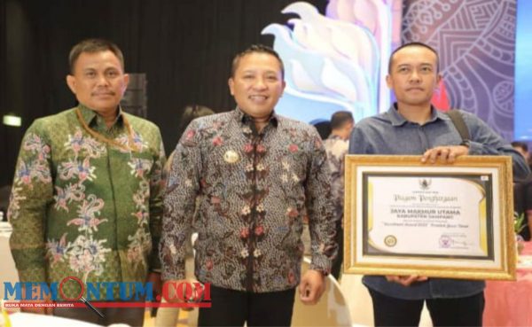 Pelaku Usaha Kecil Asal Sampang Raih Penghargaan Jatim Investment Awards